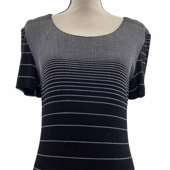 JOSEPH Ribkoff Ombre Striped Short Sleeve Dress - Picture 2 of 11